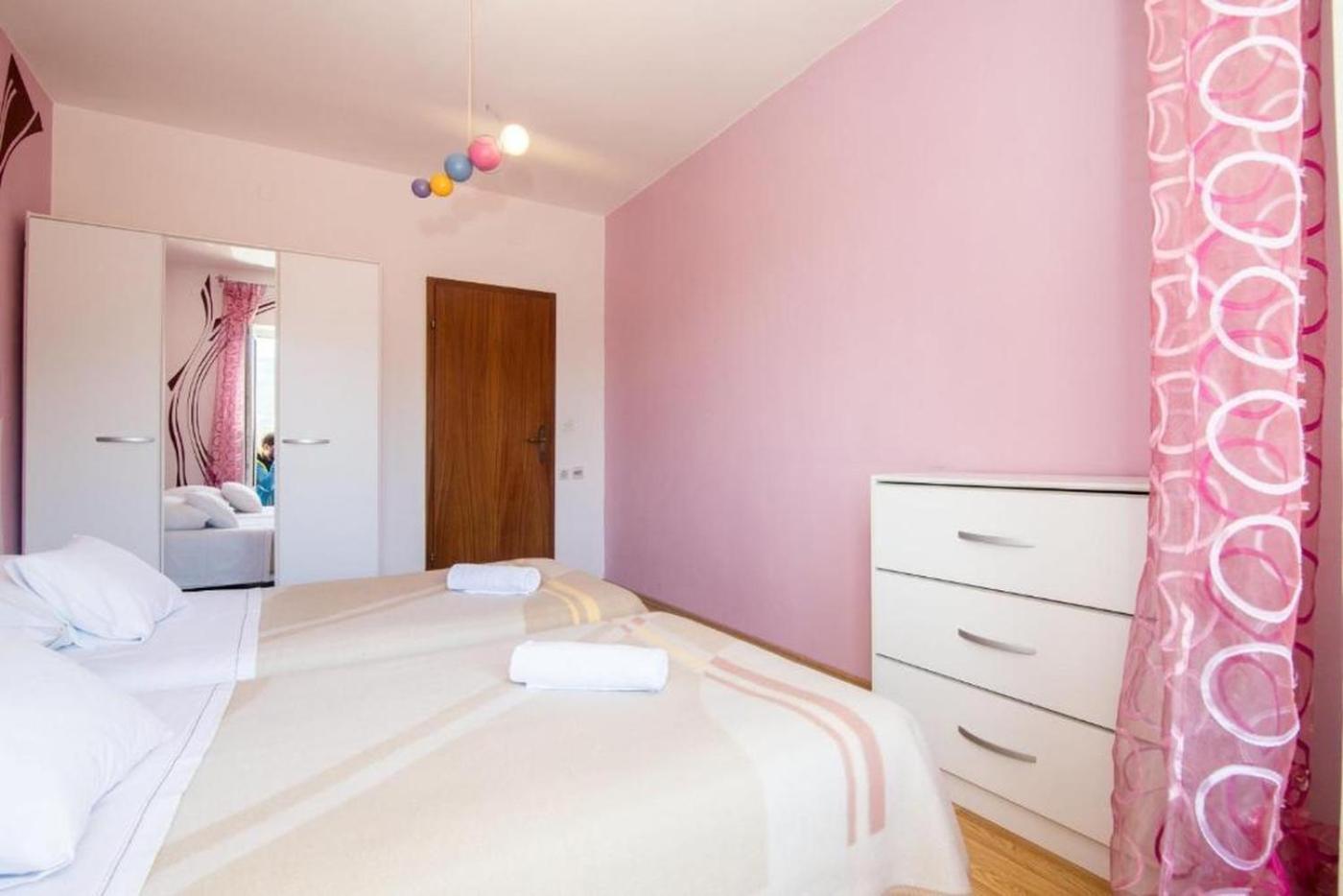 Villa Jelsa Apartament *